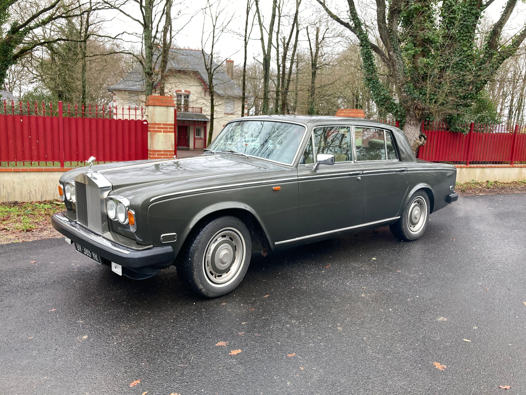 Rolls Royce Silver Shadow 2